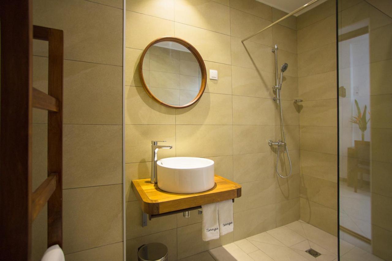 Tsanga Tsanga Hotel Antananarivo Luaran gambar